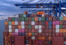 Λιμάνι Πειραιά: Αναθέρμανση στη διακίνηση containers – Ανοδική πορεία καταγράφουν οι ναύλοι μεταφοράς εμπορευματοκιβωτίων