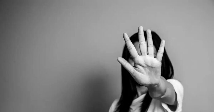 istock-woman-1-1200x630.jpg