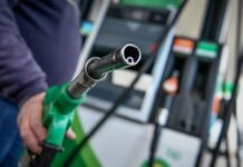 Καύσιμα: Πότε θα περάσουν οι μειώσεις στην αμόλυβδη βενζίνη και το πετρέλαιο κίνησης – Αναλυτικό ρεπορτάζ