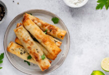 Φλογέρες με σπανάκι και φέτα