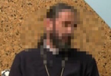 Ο βίος του youtuber ιερέα με τα 2,2 κιλά κοκαΐνη: Από τα ράσα στις πασαρέλες και από την πίστη στο εύκολο χρήμα