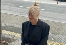 Ιωάννα Τούνη: Στα δικαστήρια Θεσσαλονίκης για την υπόθεση revenge porn συνοδευόμενη από την Στέλλα Πάσσαρη