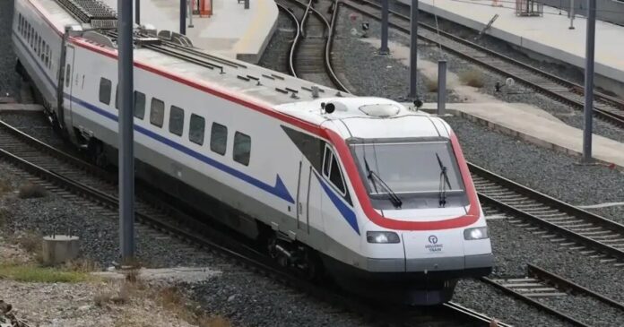 treno-hellenic-train-eurok-1-1200x630.jpg