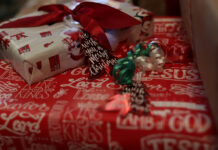 Σου αρέσει να τυλίγεις τα δώρα σου; Αυτές οι ιδέες θα σου φανούν πολύ χρήσιμες για τις γιορτές