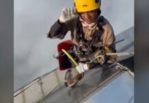 Εργάτες από το Νεπάλ καθαρίζουν το Μπουρτζ Καλίφα – Εντυπωσιακές εικόνες