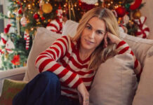 Τζένη Μπότση: Μας δείχνει το πανέμορφα στολισμένο σαλόνι της και στέλνει ευχές για τα Χριστούγεννα