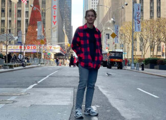 Γιούλικα Σκαφιδά: «Δεν είμαι μονογονέας» – Η μητρότητα μετά τα 40, ο γιος της και η αλήθεια για την προσωπική της ζωή