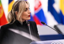 Ευρωκοινοβούλιο: Εγκρίθηκε το ψήφισμα για πρόσβαση σε ασφαλείς αμβλώσεις που είχε εισηγηθεί η Ελεονώρα Μελέτη
