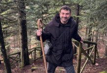 Τάσος Ιορδανίδης: Το σωστό, το βουκολικό outfit τη θέλει τη γκλίτσα του…