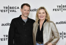 Kim Cattrall: Παντρεύτηκε για τέταρτη φορά γιατί δεν πιστεύει στην «τρίτη και φαρμακερή»