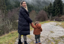 Βασιλική Τρουφάκου: Πήρε τα βουνά για τα Χριστούγεννα και έπαθε την πλάκα της με μια γίδα βραστή