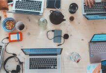 Επιχειρήσεις: Έρχονται νέα μέτρα φορολογικών ελαφρύνσεων – Τα σχέδια για την προκαταβολή φόρου και το τέλος επιτηδεύματος