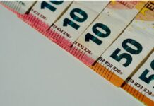 Αδειοδωρόσημο Χριστουγέννων 2025: Πότε γίνεται η καταβολή του και σε ποιους