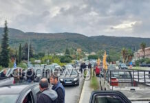 Μπλόκα αγροτών: Δακρυγόνα και ένταση στο αεροδρόμιο του Ηρακλείου