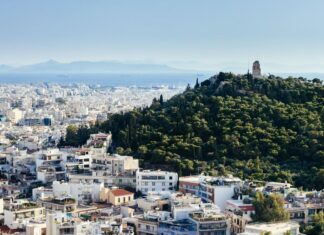 Ακίνητα: Νέο τέλος από τους δήμους – Ποιοι θα πληρώνουν λιγότερο και ποιοι περισσότερο