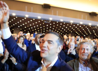 ΠΑΣΟΚ: Σκληρή απάντηση στον Αλέξη Τσίπρα – «Το rebranding αποδείχτηκε rewriting της μεγάλης εξαπάτησης του ελληνικού λαού»