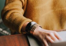 Δεύτερη μέρα των Χριστουγέννων, Πρωτοχρονιά και Θεοφάνια: Τι ισχύει φέτος για τις αμοιβές των εργαζομένων