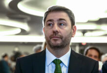 Στα μπλόκα Καρδίτσας και Τρικάλων ο Νίκος Ανδρουλάκης: Τα μέτρα που προτείνει το ΠΑΣΟΚ