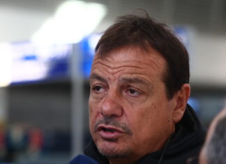 Αταμάν: «Η Αρμάνι μπορεί να διεκδικήσει την πρόκριση στο Final Four»