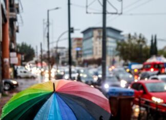 Καιρός – Κολυδάς: Τριήμερο εκτεταμένων βροχοπτώσεων – Σε Θεσσαλία, Πιερία, Όλυμπο και δυτική Χαλκιδική τα πιο έντονα φαινόμενα