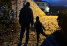 Χρανιώτης- Αβασκαντήρα: Σαν παραμύθι οι φετινές τους διακοπές στη Δημητσάνα