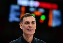 Ιστορική πρωτιά για τον Γιώργο Μπαρτζώκα στον πάγκο του Ολυμπιακού, ξεπέρασε τον Γιάννη Ιωαννίδη