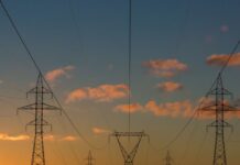 Προμηθευτές ενέργειας: Τι ζητούν για την ανάπτυξη του δικτύου διανομής και τους «έξυπνους» μετρητές