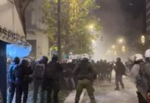 Aλέξανδρος Γρηγορόπουλος: Επεισόδια στην πορεία στη μνήμη του στα Εξάρχεια – Μολότοφ και προσαγωγές