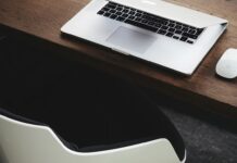 Μισθολογική διαφάνεια: Το 68% των εργαζομένων αγνοεί τη νέα οδηγία – Αναλυτικά τα στοιχεία έρευνας