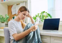 Γενιά Ζ: Πώς η οικονομική αβεβαιότητα επηρεάζει την ψυχική υγεία τους;