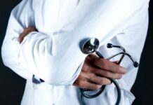 Αυξάνεται κατά 30% η ιατρική αμοιβή – Τι ανακοίνωσε ο Γεωργιάδης