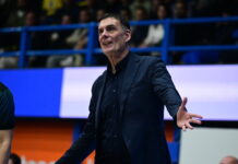 Ο Γιώργος Μπαρτζώκας έπιασε τον Γιάννη Ιωαννίδη και έγραψε ιστορία στον Ολυμπιακό