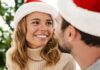 Holiday Stress Paradox: Χάσαμε το πραγματικό νόημα των Χριστουγέννων;