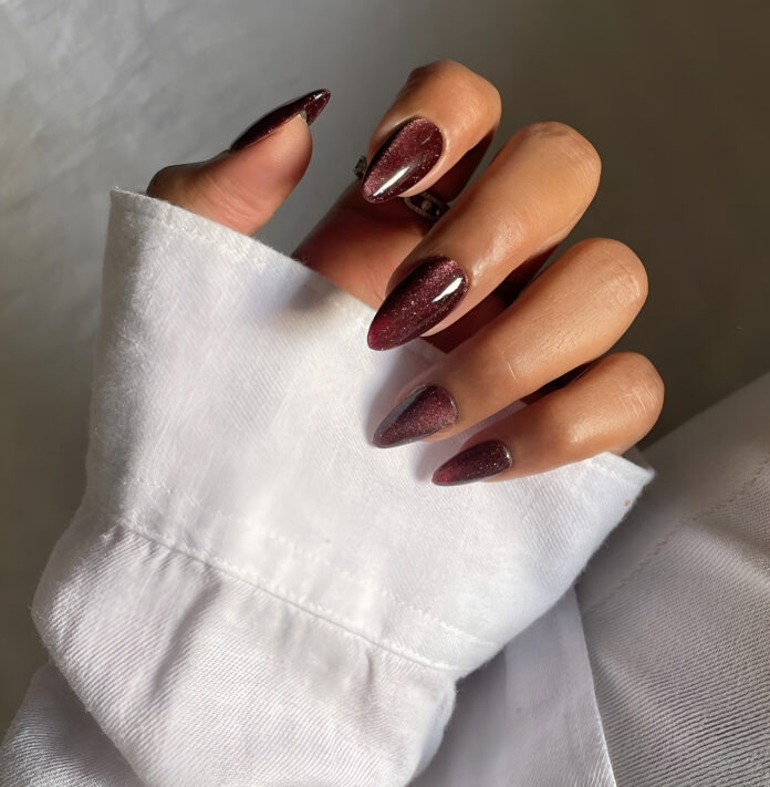 glass-brown-nails.jpg
