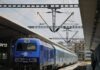 Η Hellenic Train διακόπτει τα δρομολόγια μεταξύ Λάρισας και Λειανοκλαδίου λόγω της υπερχείλισης του ποταμού Ενιπέα