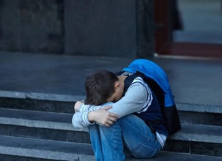 Αμαλιάδα: Ανήλικος έπεσε θύμα εκφοβισμού από συμμαθητή του – «Έπαιζαν στην οικοδομή με έναν πάκο 50ρικα και τον απειλούσαν» λέει ο πατέρας του