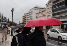 Καιρός αύριο: Τοπικές βροχές στην Αττική και καταιγίδες σε Πελοπόννησο, Κρήτη, Κυκλάδες και Δωδεκάνησα
