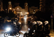 Καταδίωξη στο Χαλάνδρι: Οδηγούσε ανήλικος γιος βουλευτή του ΠΑΣΟΚ, με κρυμμένο κουζινομάχαιρο ο 15χρονος συνοδηγός του