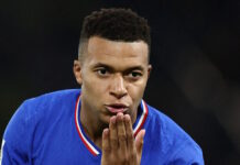 Κιλιάν Εμπαπέ: Η Παρί Σεν Ζερμέν καλείται να πληρώσει 61 εκατομμύρια ευρώ στον Γάλλο επιθετικό