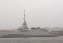 Φρεγάτα «Κίμων»: Δείτε ζωντανά την ύψωση της ελληνικής σημαίας στην Belh@rra στα ναυπηγεία του Λοριάν