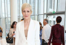 Κωνσταντίνα Μιχαήλ: «Ακόμα και για να πετάξω σκουπίδια φοράω κραγιόν»