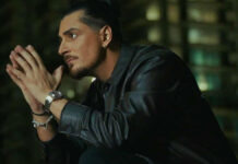 Εντυπωσιακό live medley με έξι τραγούδια από τον Λευτέρη Κρίκη!