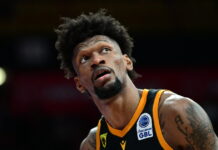 Κρις Σίλβα: Μακάμπι, Μπαρτσελόνα και Φενέρμπαχτσε εξετάζουν τον σέντερ της ΑΕΚ