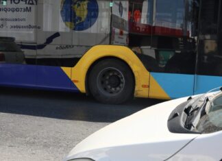 Ζωγράφου: «Έχω μελανιές και σπασμένα δόντια» λέει ο οδηγός λεωφορείου που ξυλοκοπήθηκε