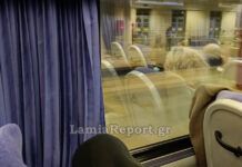 Χριστούγεννα μέσα στο τρένο: Αμαξοστοιχία με 318 επιβάτες χάλασε έξω από το Λιανοκλάδι