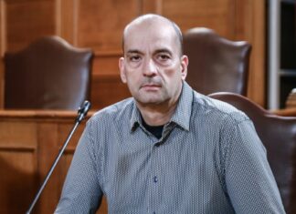 ΟΠΕΚΕΠΕ: «Η Ferrari αγοράστηκε με χρήματα της μάνας μου» λέει ο Χρήστος Μαγειριάς