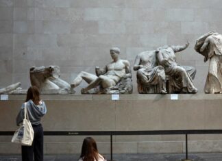 «Εφικτή» μία συμφωνία με την Ελλάδα για τα Γλυπτά του Παρθενώνα λέει ο πρόεδρος του Βρετανικού Μουσείου