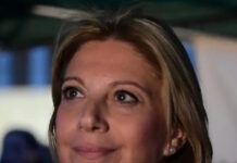 Νίκος Καραχάλιος για Μαρία Καρυστιανού: Έχει συμβούλους μία γερόντισσα από τη Συρία και μία νεαρή αστρολόγο από το Χάρβαρντ