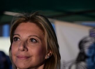 Η Μαρία Καρυστιανού στηρίζει τους αγρότες: Οφείλουμε να χτυπήσουμε το κακό στη ρίζα του, δεν θα ξεγελαστούμε από υποσχέσεις και ψίχουλα