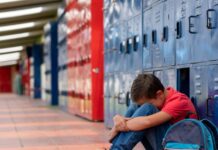 Αμαλιάδα: 14χρονος εκβίαζε για εβδομάδες 12χρονο και του πήρε 8.200 ευρώ